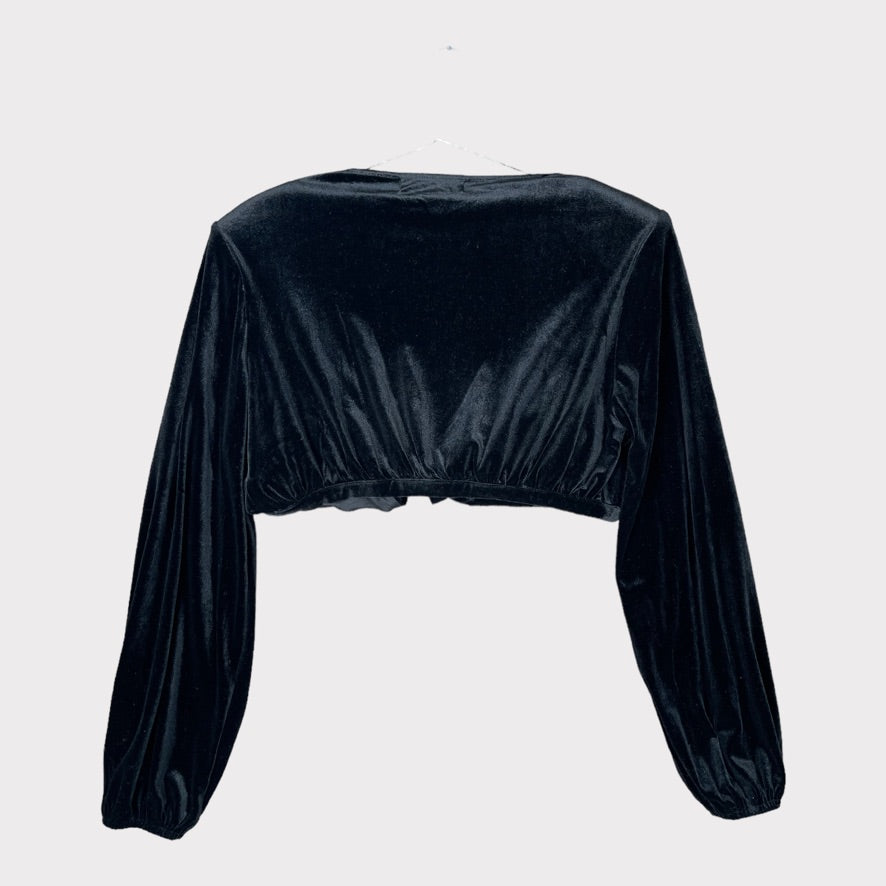 NWT Showpo. Women's Maybelyn Velvet Top Plunge Wrap Crop Balloon Sleeves Black Size M