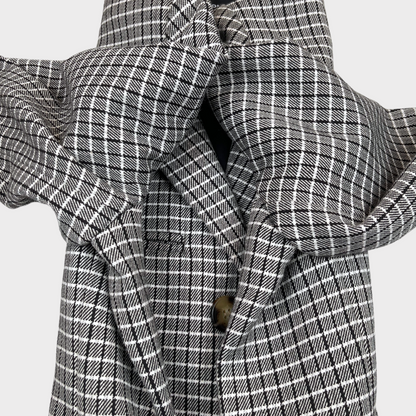 Club Monaco Plaid Checkered Three-Button Coat in Grey/Black/White Women's Small