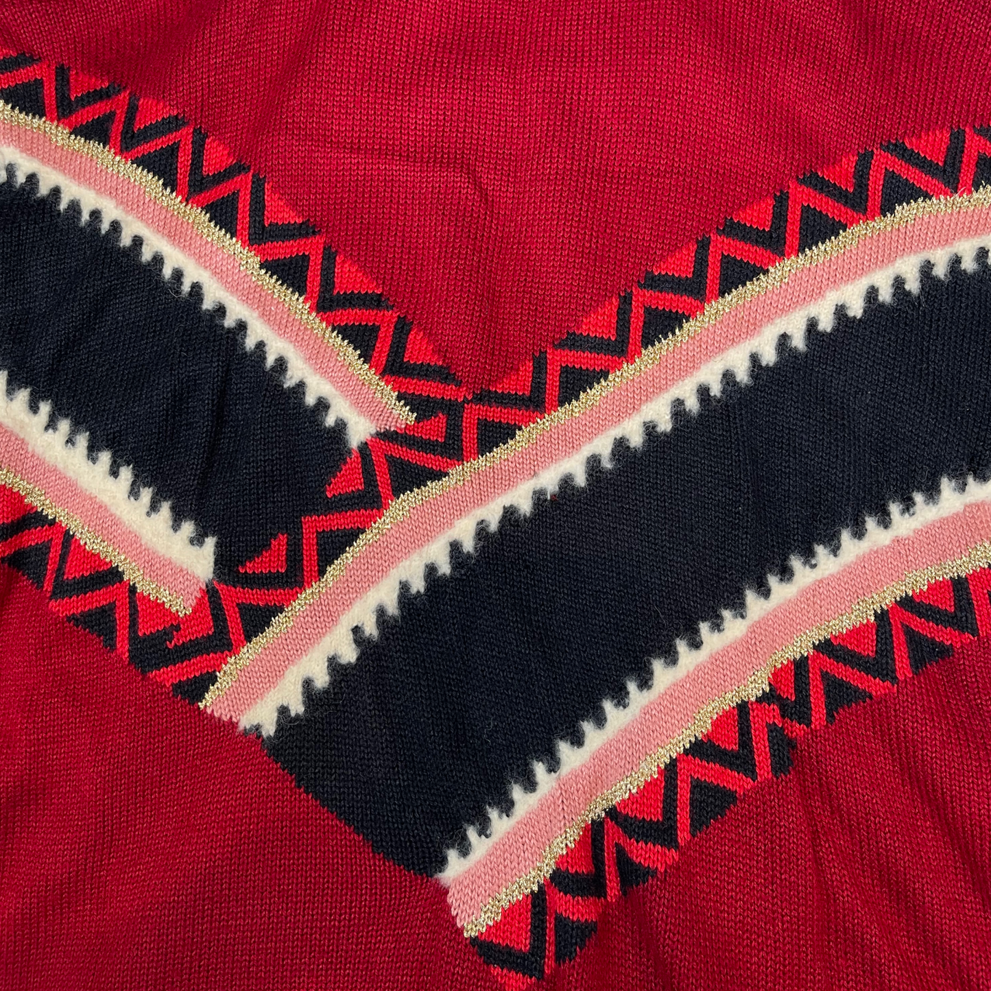 Chevron Geometric Fair Isle Turtleneck Red Black 3/4 Sleeve Holiday Knit Sweater S/M