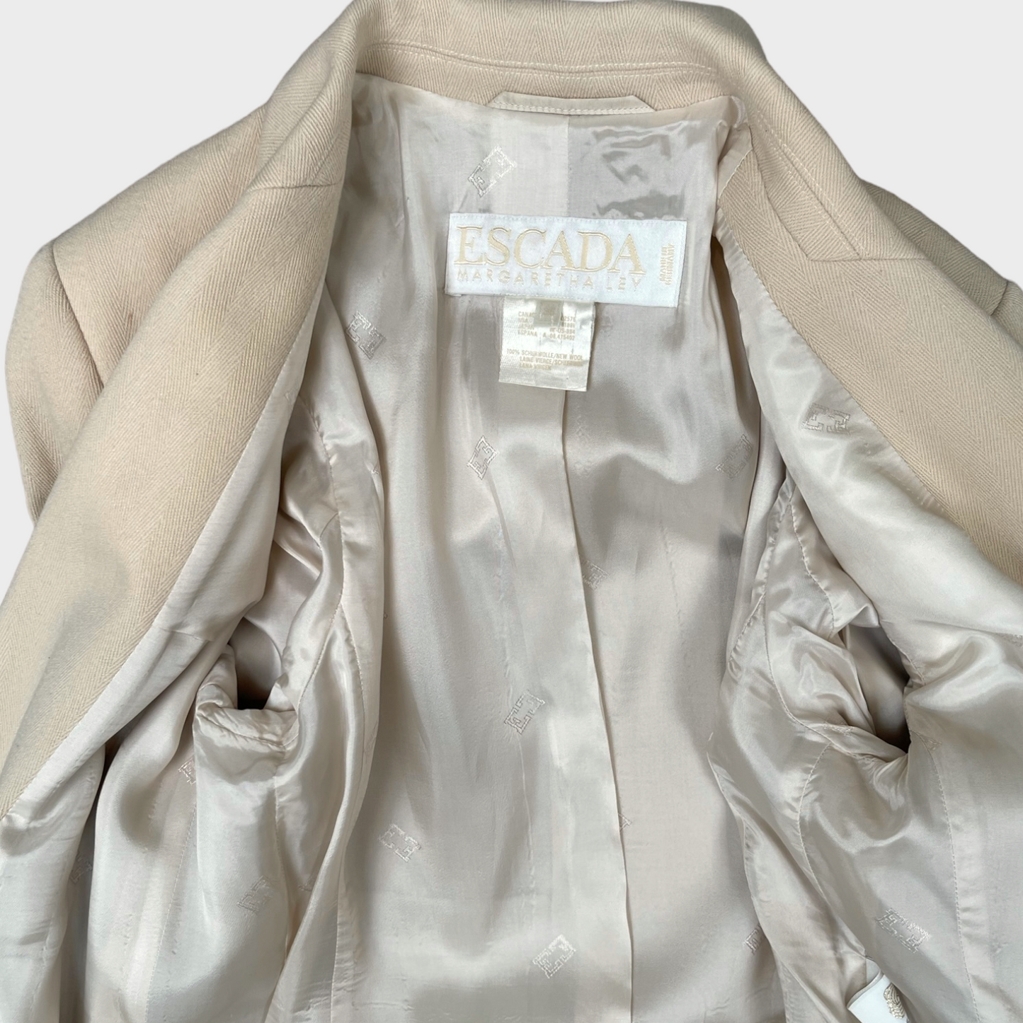 Escada Margaretha Ley Ecru Beige 100% Pure Wool 2-Button Blazer Women's Jacket Size 36/S